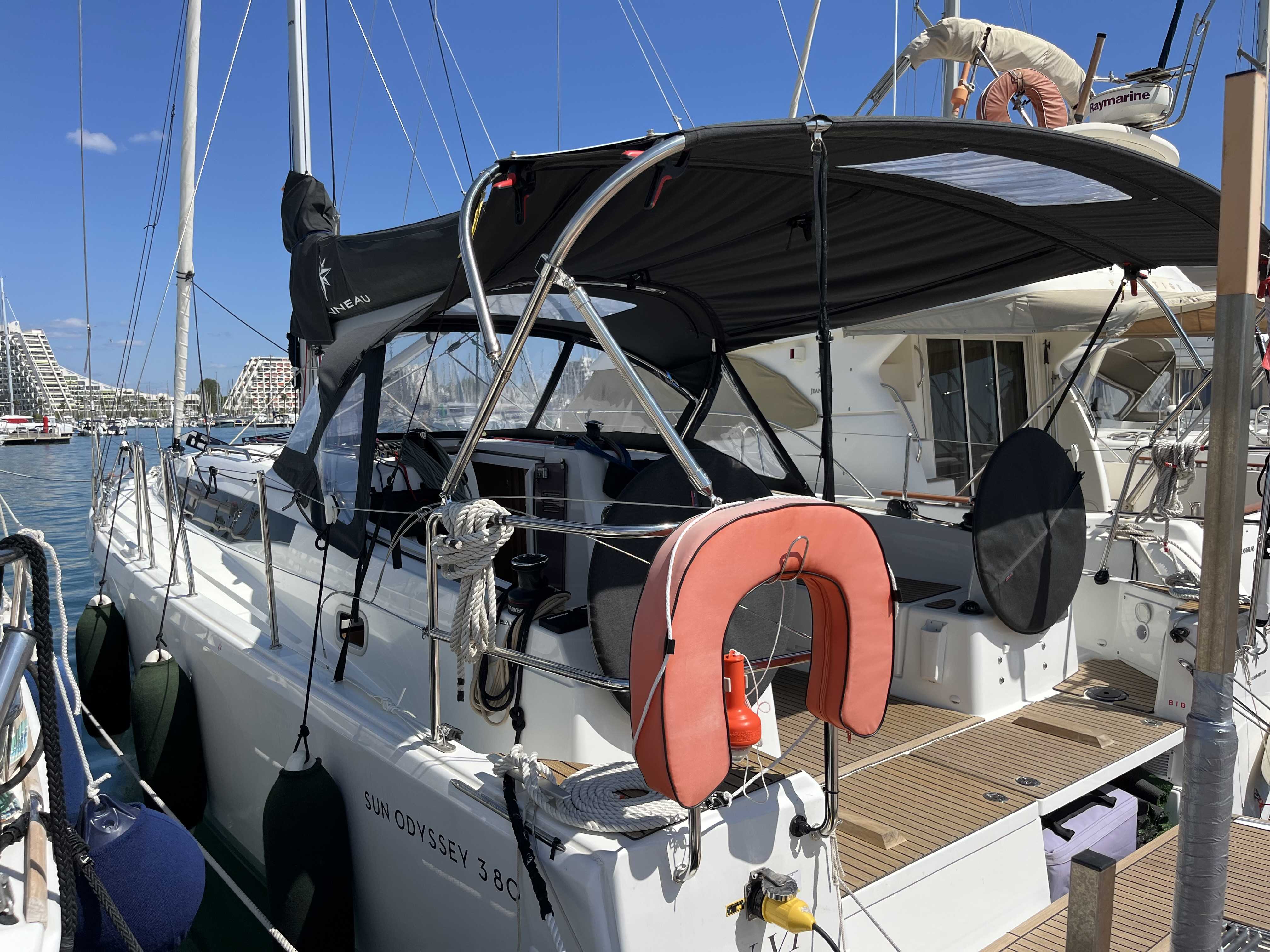 SUN ODYSSEY 380