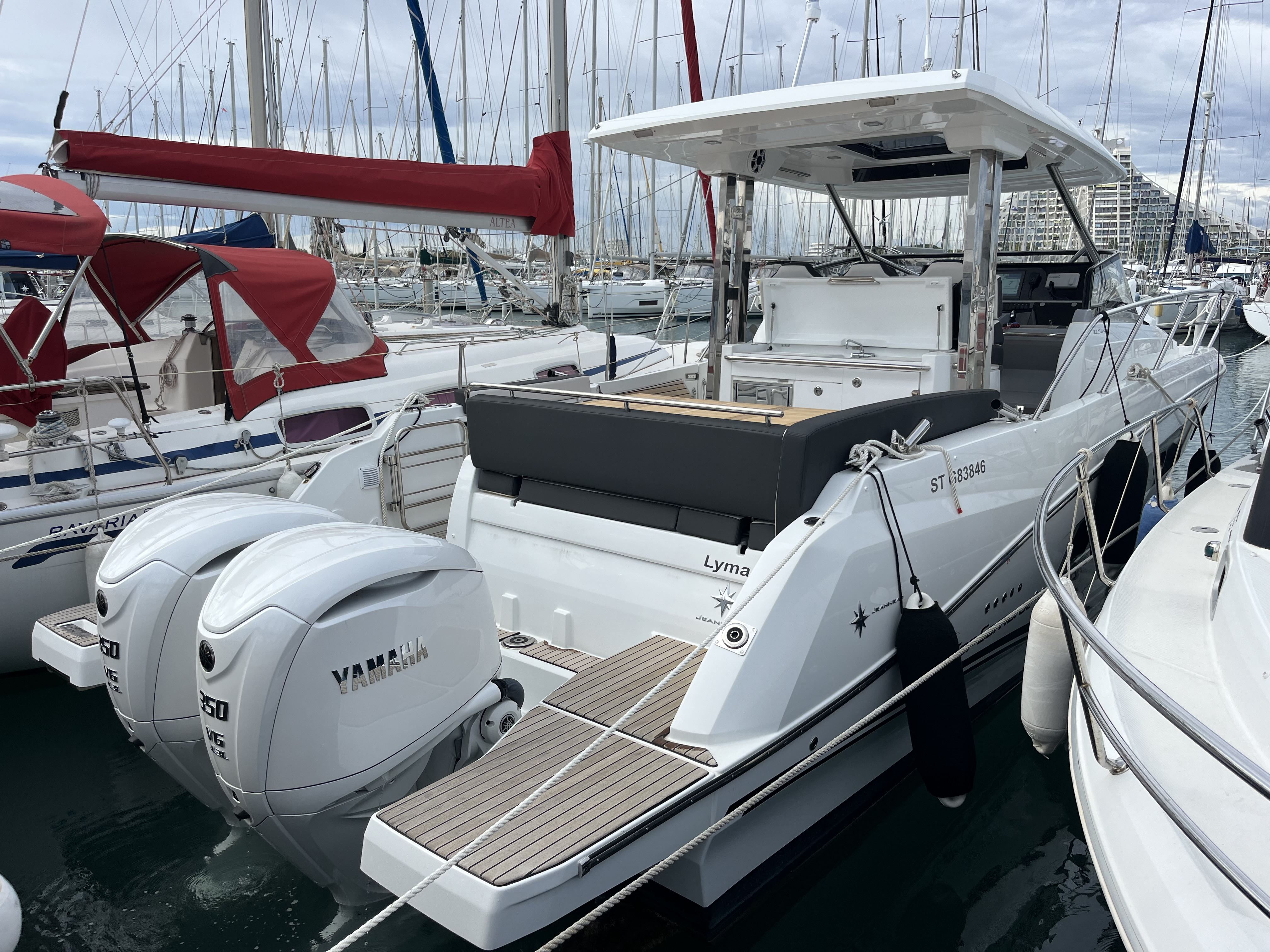 CAP CAMARAT 10.5 WA S2