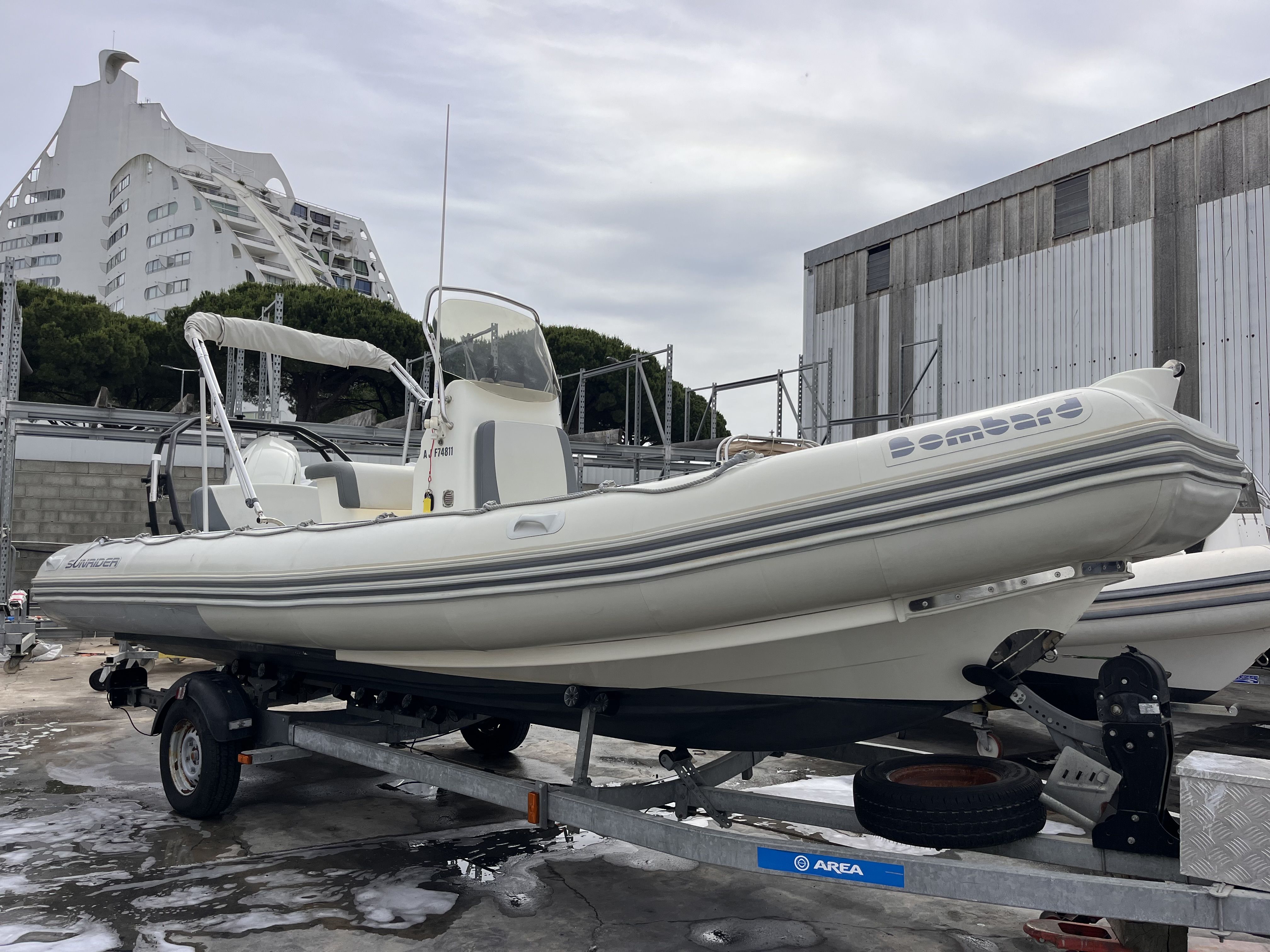 SUNRIDER 700 