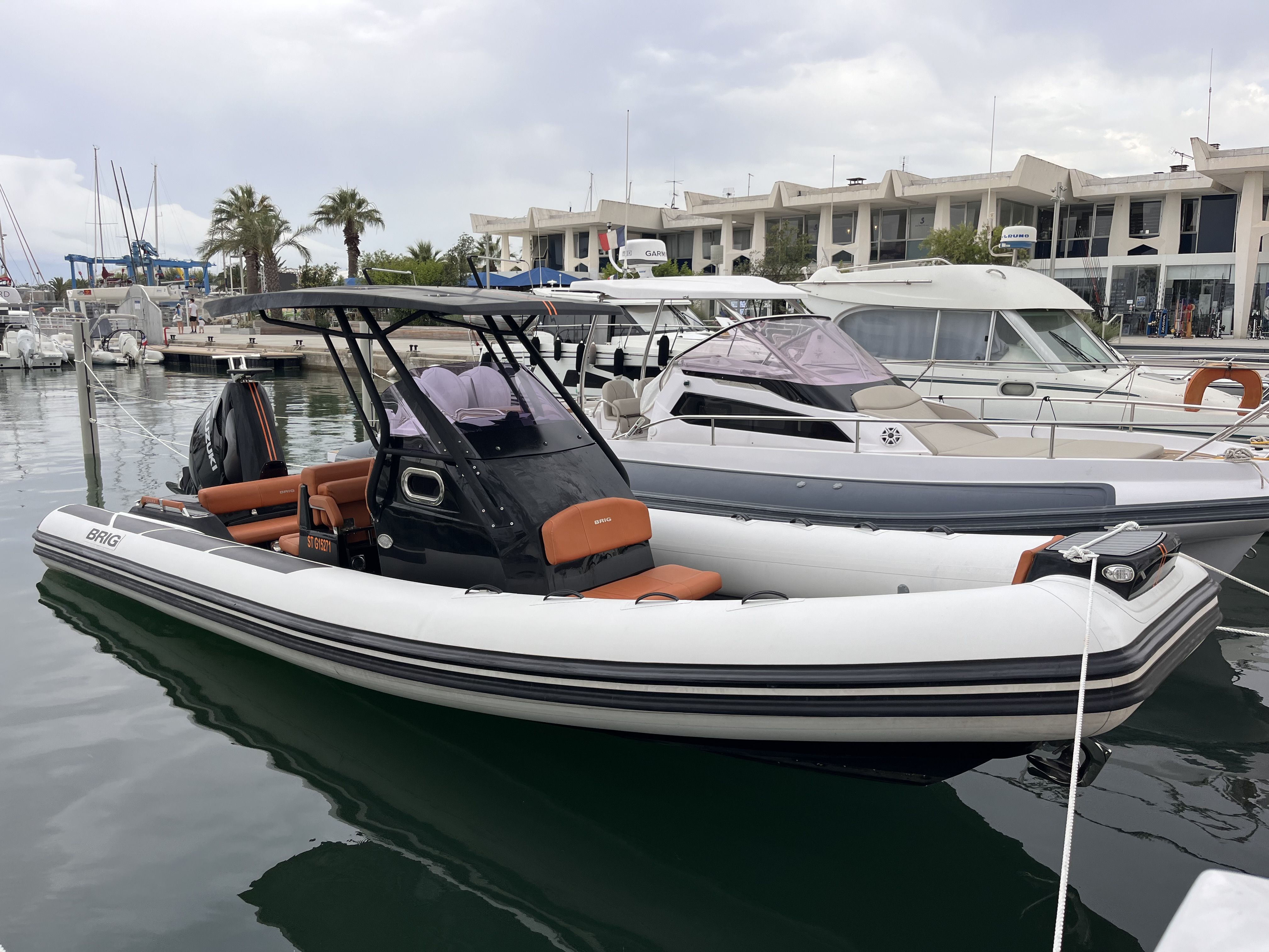 EAGLE 8