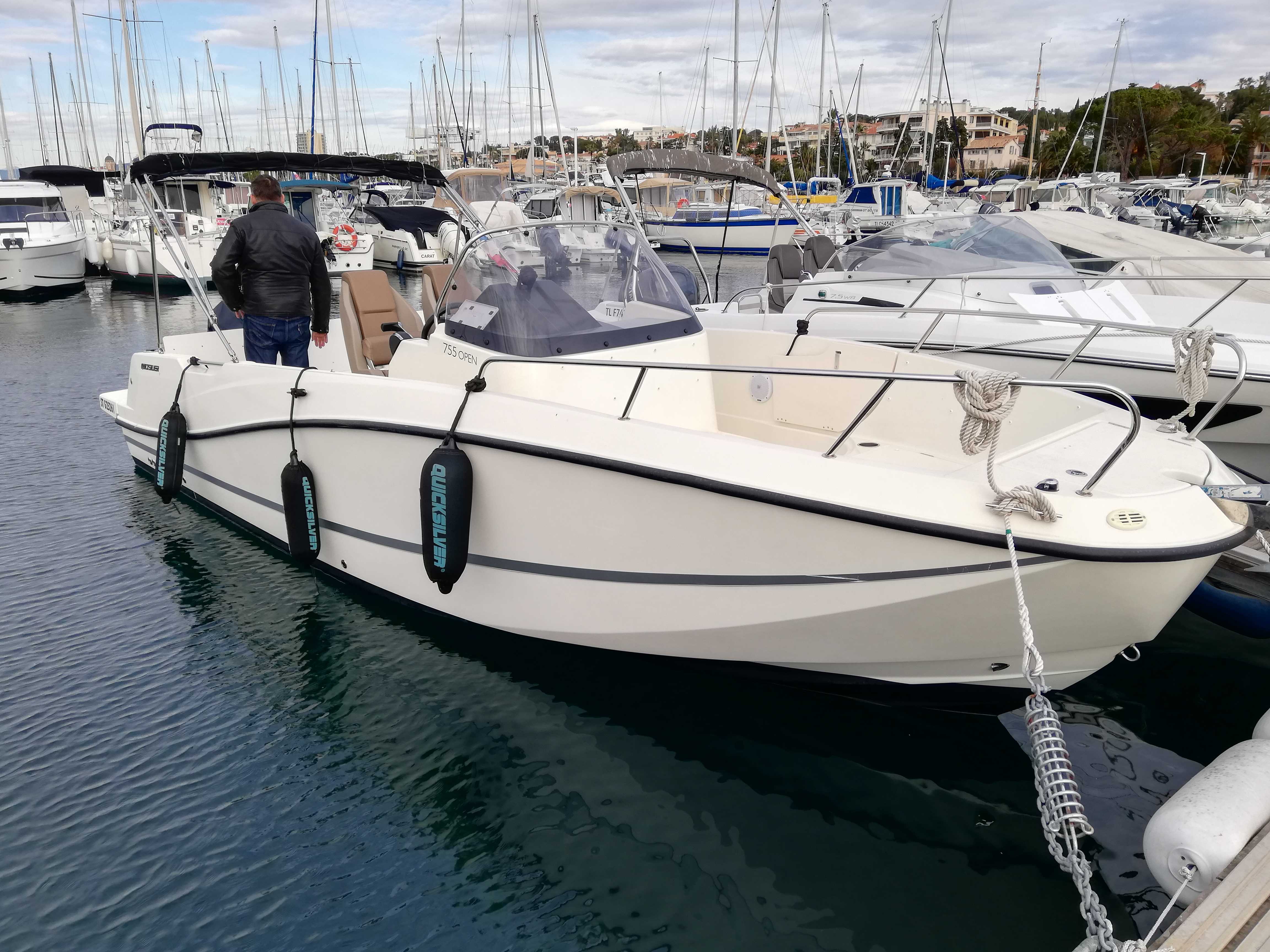 QUICKSILVER ACTIV 755 OPEN 2021