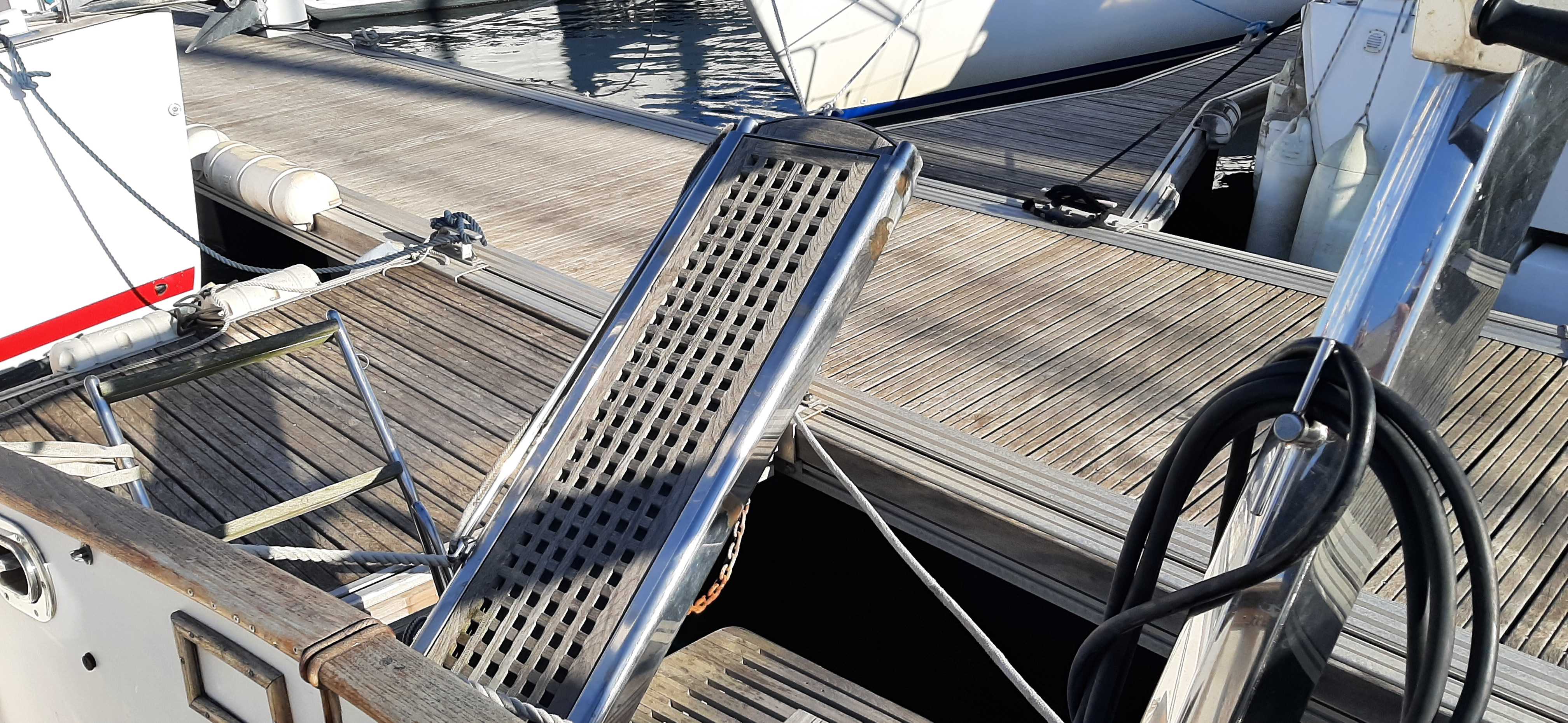 GRAND BANKS 46 CLASSIC